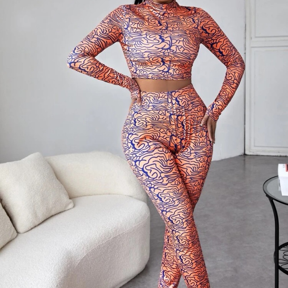 Two piece set